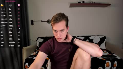 Snapshot of dr_your_dream chatting on 8, 11, 2025 Mervin online show from 8, 11, 2025