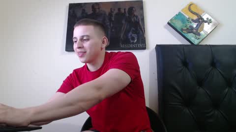 draco_boy2000 online show from 31, 1, 2025