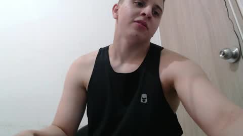draco_boy2000 online show from 8, 4, 2026