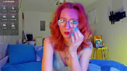 Snapshot of dragonflyliza chatting on 16, 11, 2025 dragonflyliza online show from 16, 11, 2025