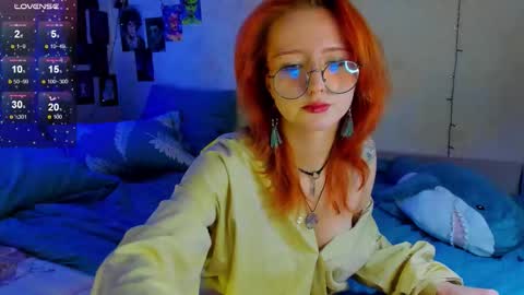 Snapshot of dragonflyliza chatting on 18, 11, 2025 dragonflyliza online show from 18, 11, 2025