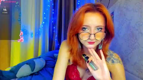 Snapshot of dragonflyliza chatting on 23, 11, 2025 dragonflyliza online show from 23, 11, 2025