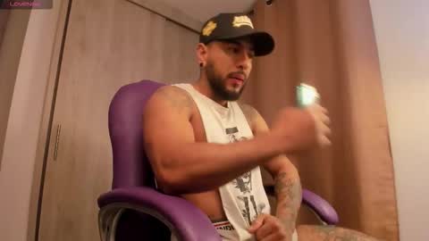 Snapshot of drake_jackson11 chatting on 13, 11, 2025 drake jackson11 online show from 13, 11, 2025