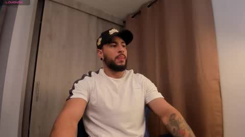 Snapshot of drake_jackson11 chatting on 16, 11, 2025 drake jackson11 online show from 16, 11, 2025