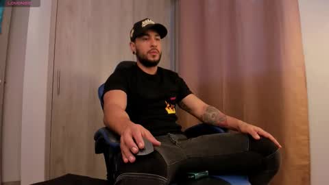 Snapshot of drake_jackson11 chatting on 20, 11, 2025 drake jackson11 online show from 20, 11, 2025