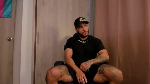 Snapshot of drake_jackson11 chatting on 21, 11, 2025 drake jackson11 online show from 21, 11, 2025