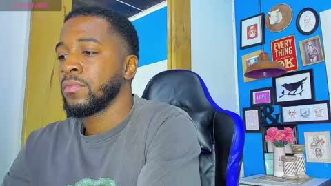 ---Drake--- online show from 8, 10, 2025