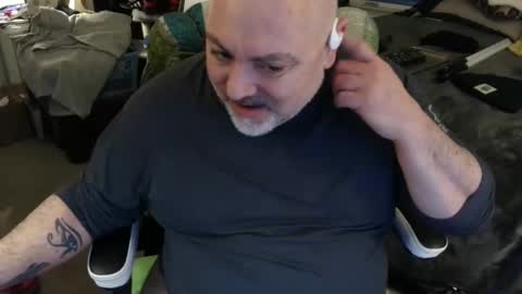 Snapshot of drake_r_darkrose chatting on 12, 2, 2025 Drake D Vamp aka Drake DarkRose online show from 12, 2, 2025