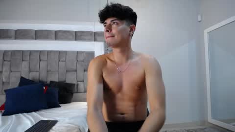 Snapshot of drakecollinss chatting on 23, 2, 2025 drakecollinss online show from 23, 2, 2025