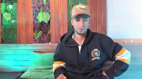 Drake Neuman online show from 11, 5, 2026