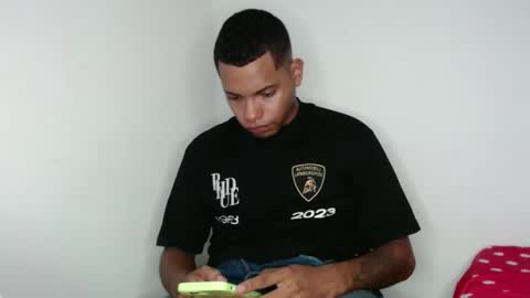 Snapshot of drako_monstercock chatting on 20, 1, 2025 drako_monstercock online show from 20, 1, 2025