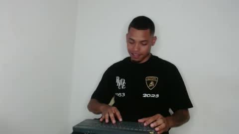 Snapshot of drako_monstercock chatting on 8, 2, 2025 drako_monstercock online show from 8, 2, 2025