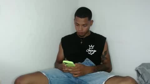 Snapshot of drako_monstercock chatting on 28, 2, 2025 drako_monstercock online show from 28, 2, 2025