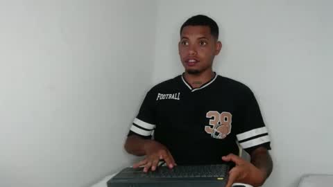 Snapshot of drako_monstercock chatting on 1, 3, 2025 drako_monstercock online show from 1, 3, 2025