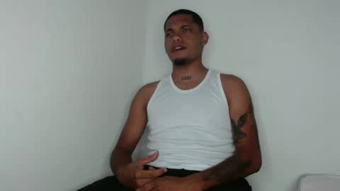 Snapshot of drako_monstercock chatting on 8, 3, 2025 drako_monstercock online show from 8, 3, 2025