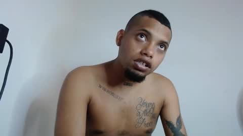 Snapshot of drako_monstercock chatting on 27, 3, 2026 drako_monstercock online show from 27, 3, 2026