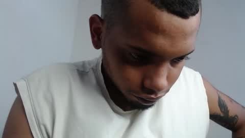 Snapshot of drako_monstercock chatting on 4, 6, 2026 drako_monstercock online show from 4, 6, 2026
