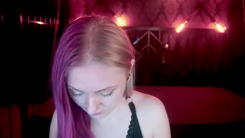 Lina online show from 9, 5, 2026