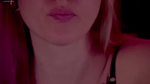 Lina online show from 7, 6, 2026