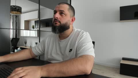 Snapshot of dravenpeak chatting on 27, 10, 2025 DravenPeak online show from 27, 10, 2025