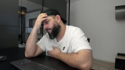 Snapshot of dravenpeak chatting on 3, 11, 2025 DravenPeak online show from 3, 11, 2025