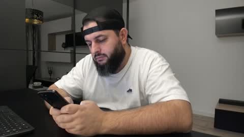 Snapshot of dravenpeak chatting on 12, 11, 2025 DravenPeak online show from 12, 11, 2025