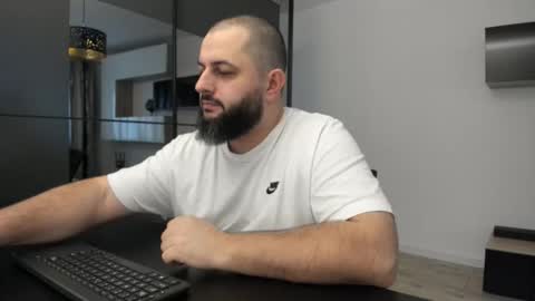 Snapshot of dravenpeak chatting on 18, 11, 2025 DravenPeak online show from 18, 11, 2025