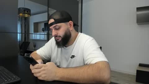 Snapshot of dravenpeak chatting on 19, 11, 2025 DravenPeak online show from 19, 11, 2025