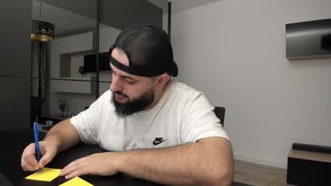 Snapshot of dravenpeak chatting on 20, 11, 2025 DravenPeak online show from 20, 11, 2025