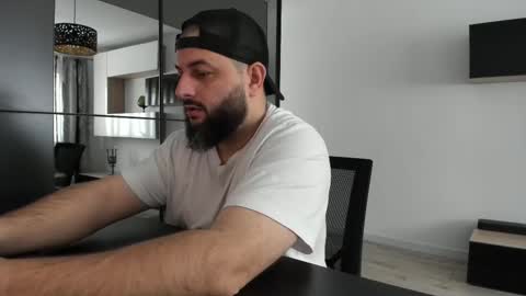 Snapshot of dravenpeak chatting on 21, 11, 2025 DravenPeak online show from 21, 11, 2025