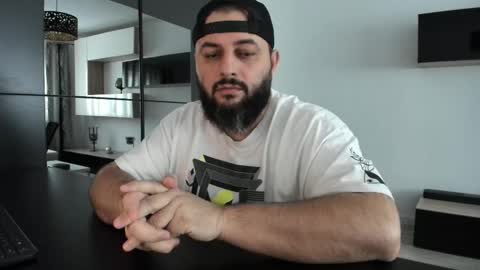 Snapshot of dravenpeak chatting on 3, 12, 2025 DravenPeak online show from 3, 12, 2025