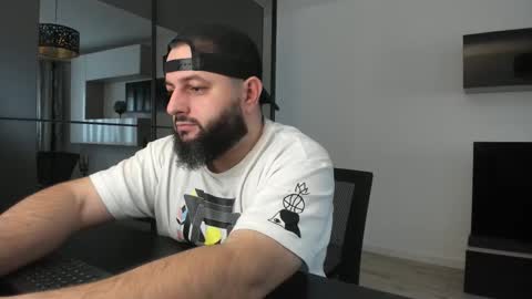 Snapshot of dravenpeak chatting on 10, 1, 2026 DravenPeak online show from 10, 1, 2026