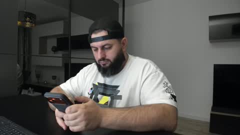 Snapshot of dravenpeak chatting on 12, 1, 2026 DravenPeak online show from 12, 1, 2026