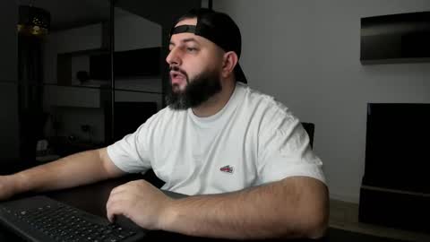 Snapshot of dravenpeak chatting on 15, 2, 2026 DravenPeak online show from 15, 2, 2026