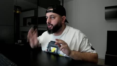 Snapshot of dravenpeak chatting on 10, 3, 2026 DravenPeak online show from 10, 3, 2026