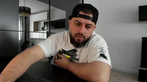 Snapshot of dravenpeak chatting on 23, 3, 2026 DravenPeak online show from 23, 3, 2026