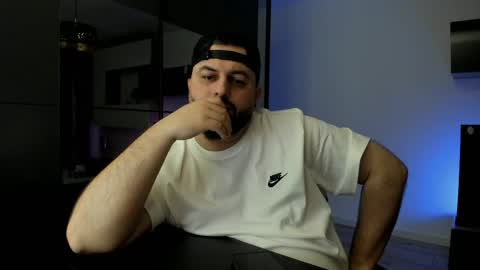 Snapshot of dravenpeak chatting on 23, 3, 2026 DravenPeak online show from 23, 3, 2026