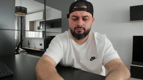 Snapshot of dravenpeak chatting on 25, 3, 2026 DravenPeak online show from 25, 3, 2026