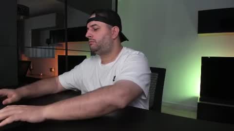 Snapshot of dravenpeak chatting on 11, 6, 2026 DravenPeak online show from 11, 6, 2026