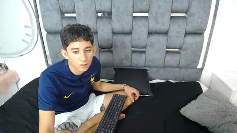 -- nicolle and jhon -- online show from 14, 2, 2025