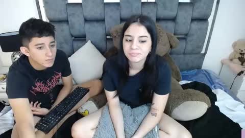 -- nicolle and jhon -- online show from 6, 3, 2025