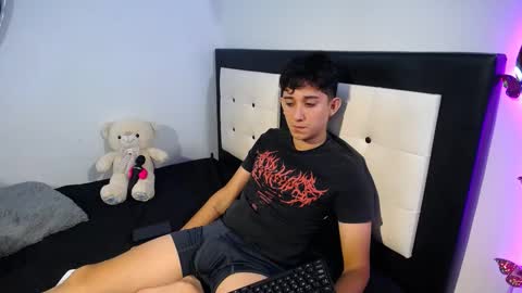 -- nicolle and jhon -- online show from 22, 9, 2025