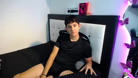 -- nicolle and jhon -- online show from 9, 10, 2025