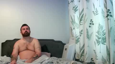Snapshot of drchubchat chatting on 22, 9, 2025 Amigobear online show from 22, 9, 2025