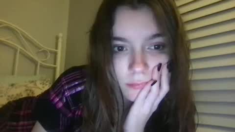 Snapshot of dream1girl_ chatting on 3, 1, 2025 ur dream girl online show from 3, 1, 2025