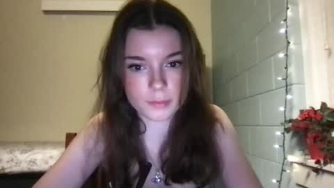 Snapshot of dream1girl_ chatting on 24, 2, 2025 ur dream girl online show from 24, 2, 2025