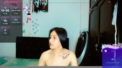 Snapshot of dream__girls69944 chatting on 17, 12, 2024 sharon online show from 17, 12, 2024