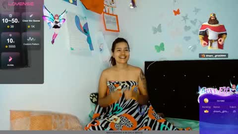 Snapshot of dream__girls69944 chatting on 20, 12, 2024 sharon online show from 20, 12, 2024