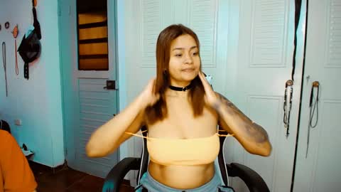 Snapshot of dream__girls69944 chatting on 24, 2, 2025 sharon online show from 24, 2, 2025