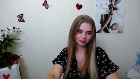 Snapshot of dream_mari chatting on 17, 6, 2026 Mari online show from 17, 6, 2026